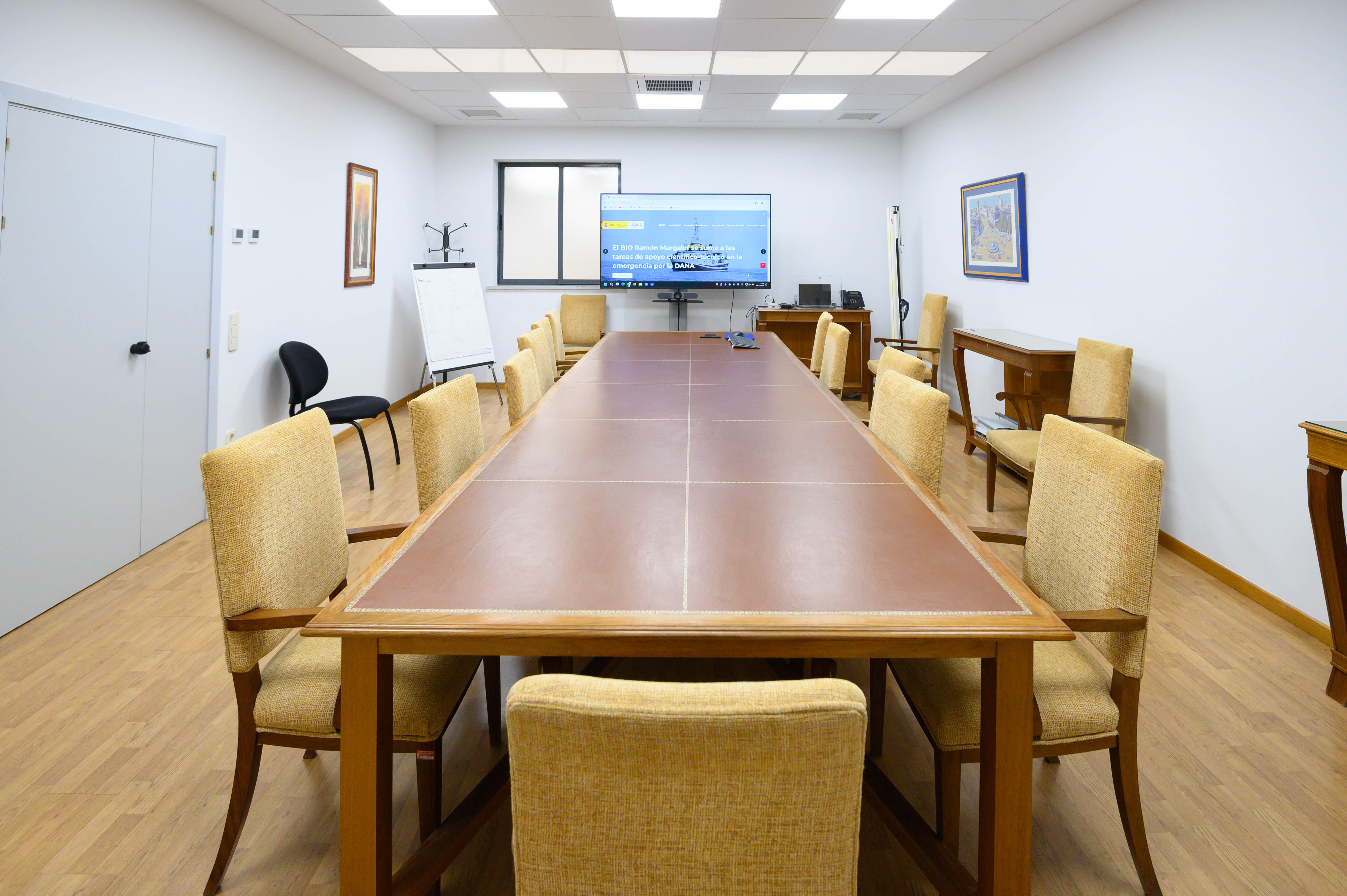 Imagen 5 de S. 117  (Sala 1464 2ª planta Recursos Humanos)